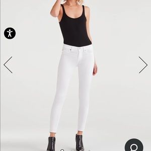 7 for All Mankind Ankle Skinny in Clean White